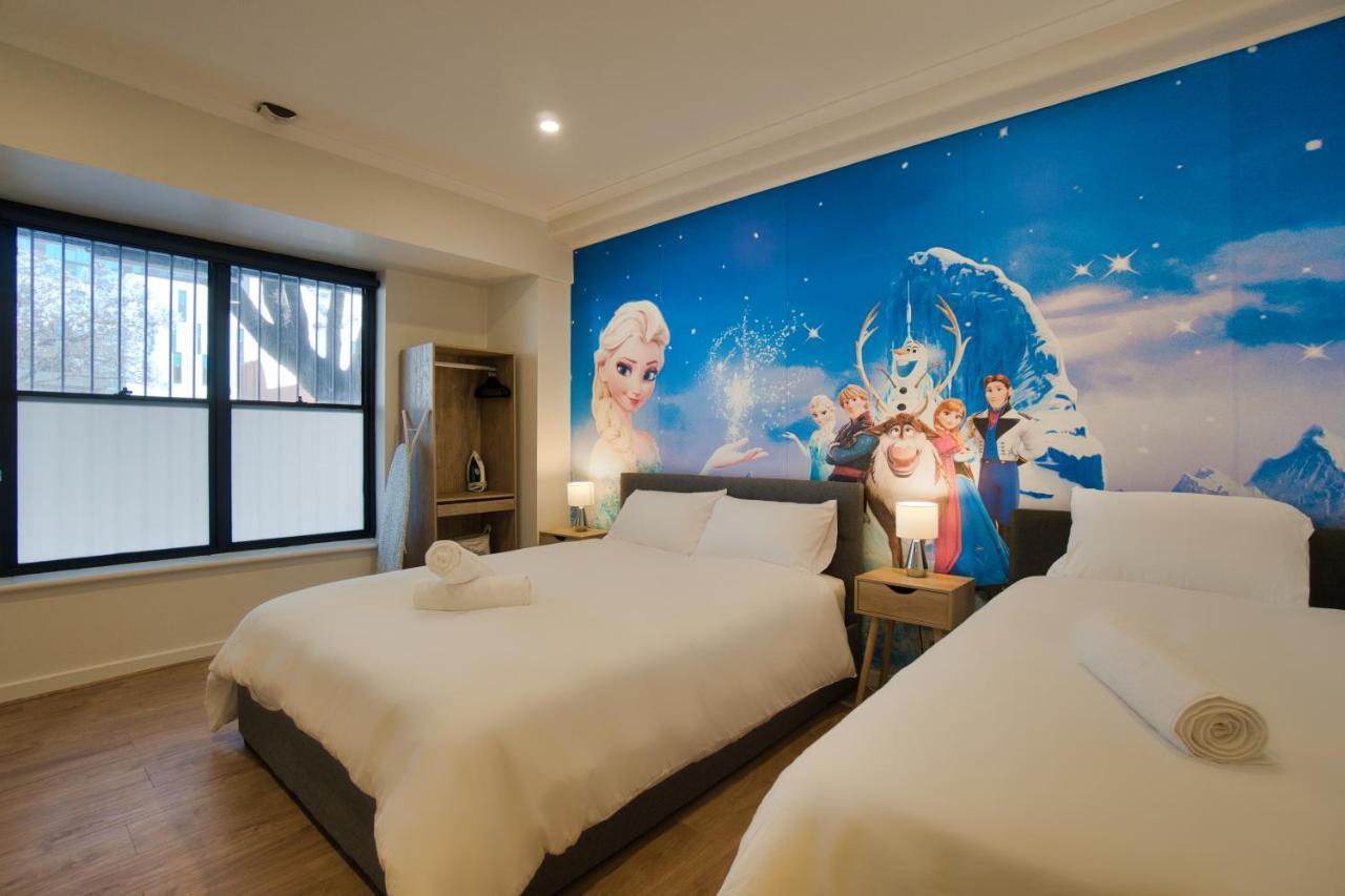 Dreamy Stays Accommodation - Private Rooms With Shared Bathrooms Adelajda Zewnętrze zdjęcie