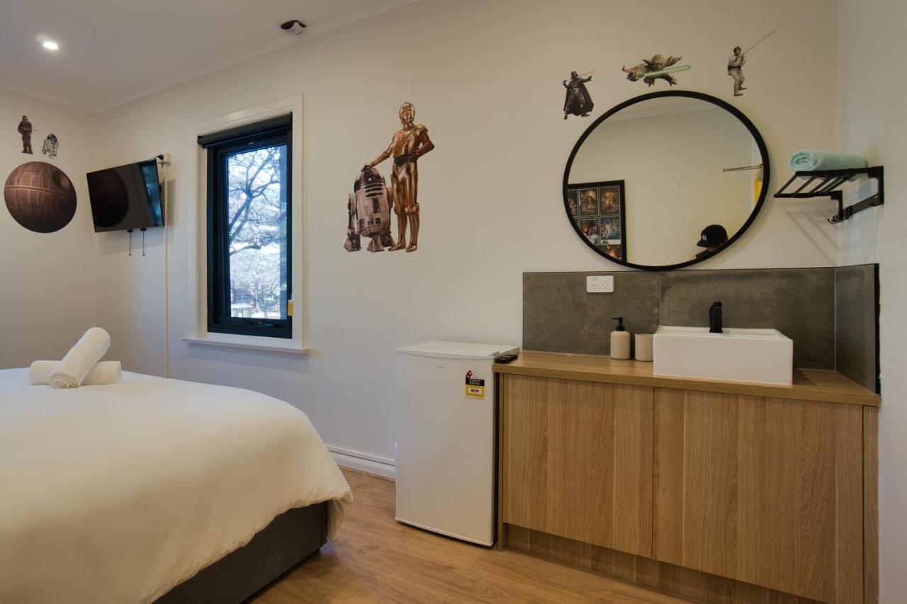 Dreamy Stays Accommodation - Private Rooms With Shared Bathrooms Adelajda Zewnętrze zdjęcie