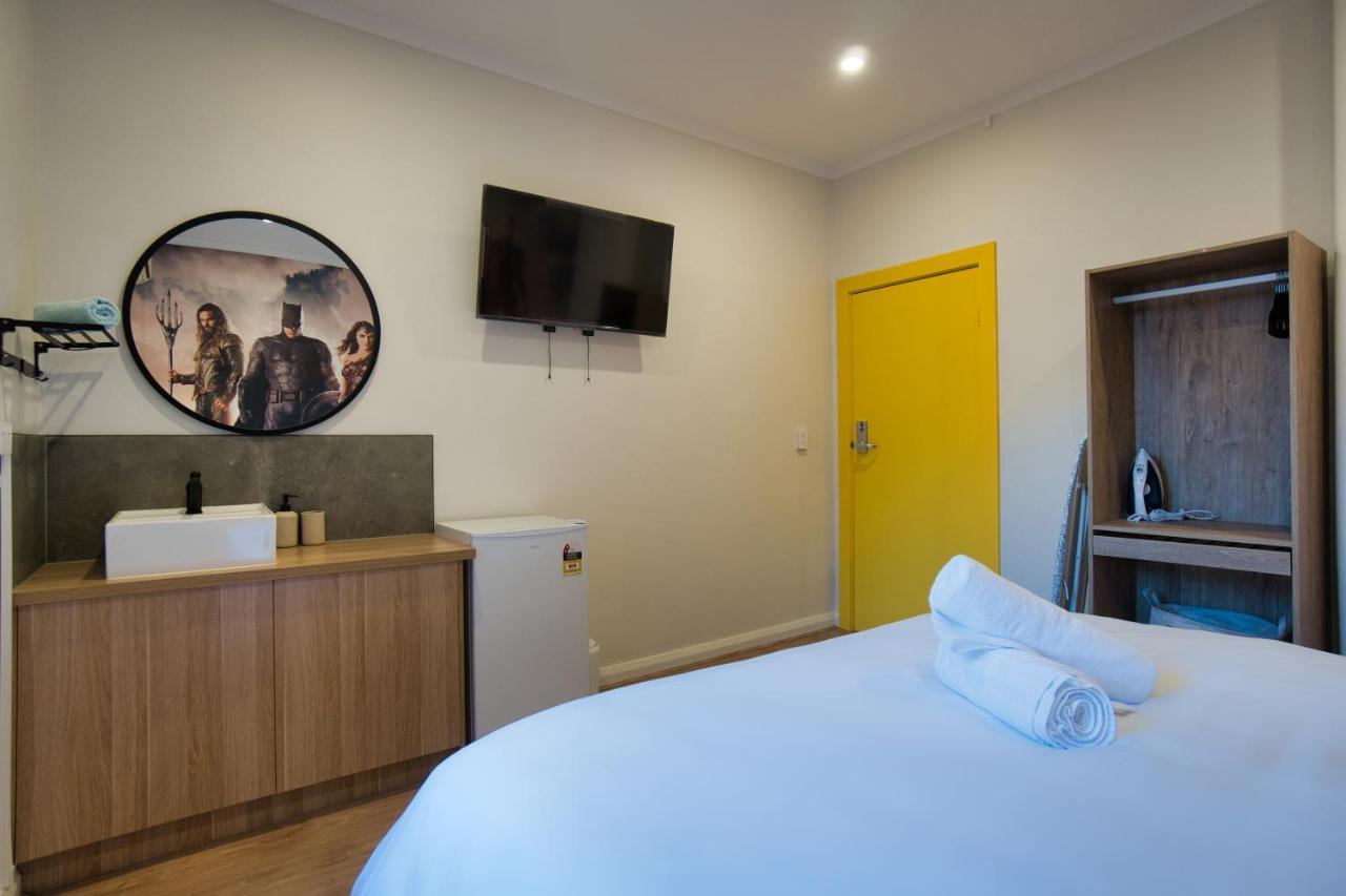 Dreamy Stays Accommodation - Private Rooms With Shared Bathrooms Adelajda Zewnętrze zdjęcie