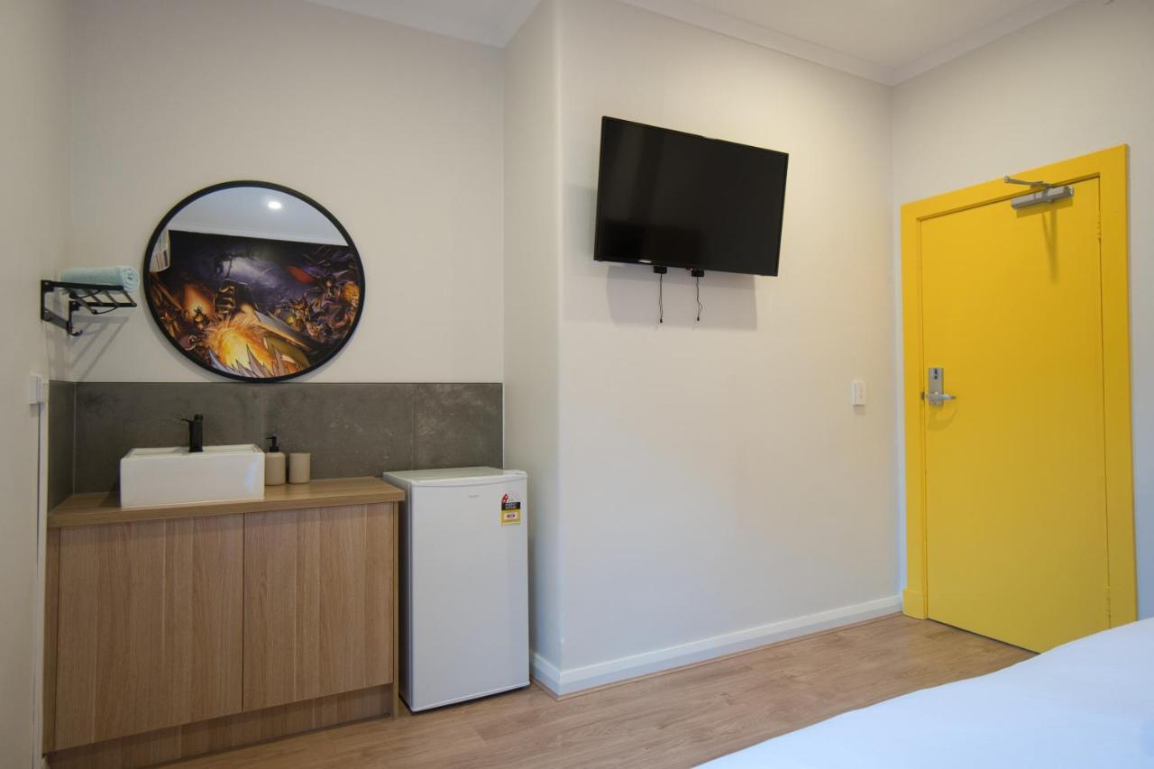 Dreamy Stays Accommodation - Private Rooms With Shared Bathrooms Adelajda Zewnętrze zdjęcie